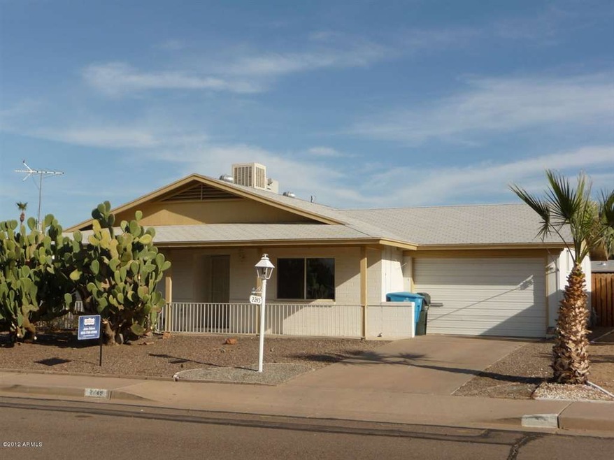 2245 E Waltann 001