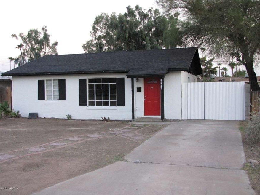 Front of home 001