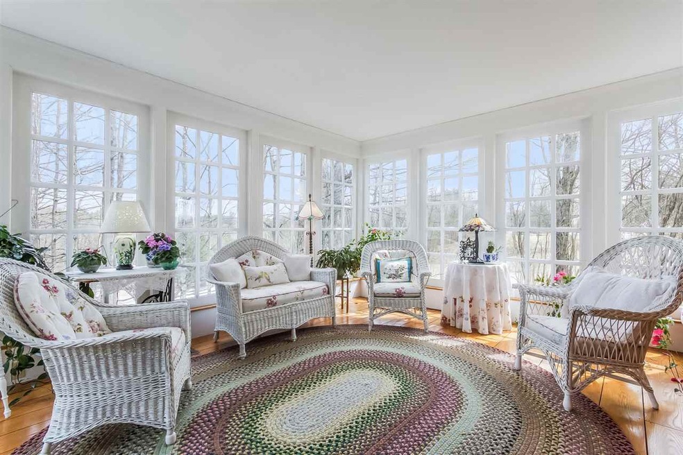 647 2nd New Hampshire Turnpike N, Francestown, NH 03043 - photo 1