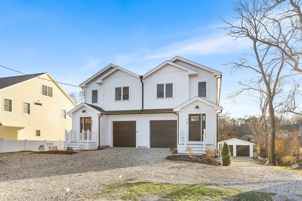 43 High St unit B, Gloucester, MA 01930 - photo 1