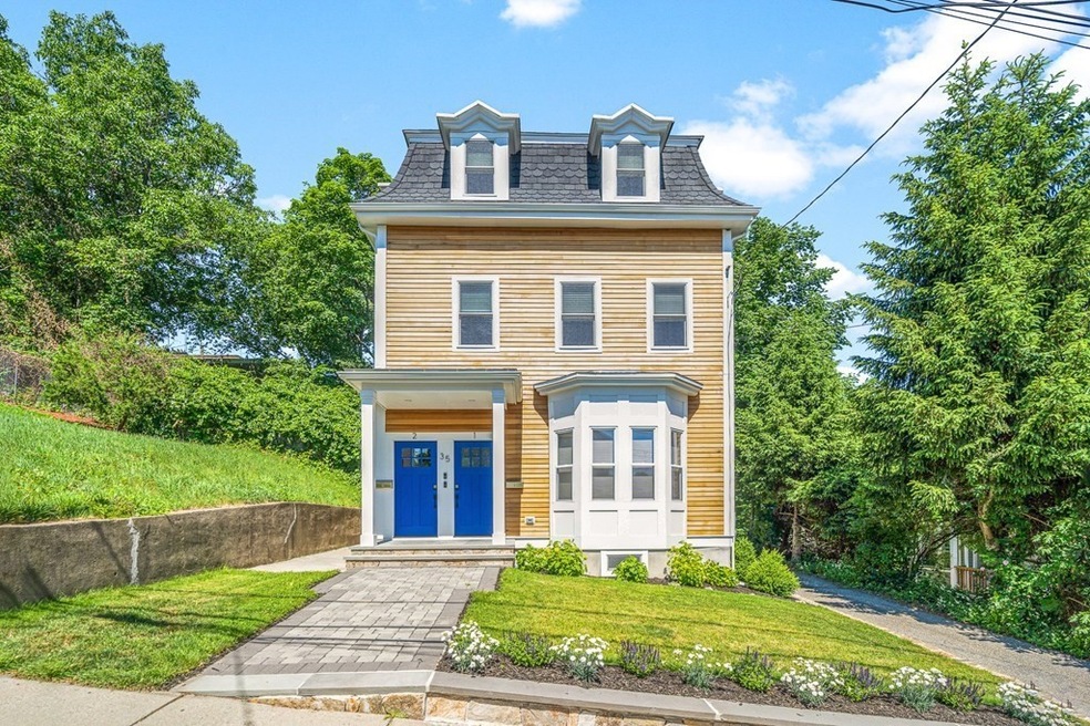 35 Hamlet St unit 2, Somerville, MA 02143 - photo 1