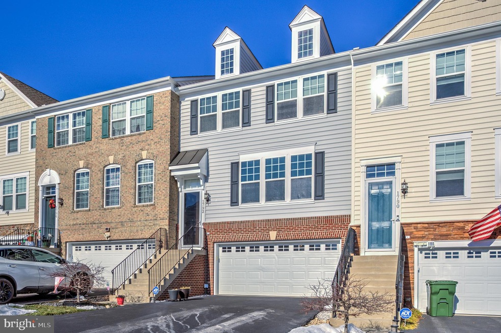 1792 Marfield Ct, Woodbridge, VA 22191 - photo 1