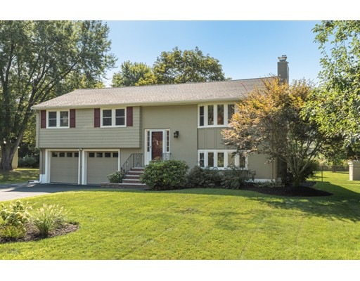 38 Glenridge Dr, Bedford, MA 01730 - photo 1