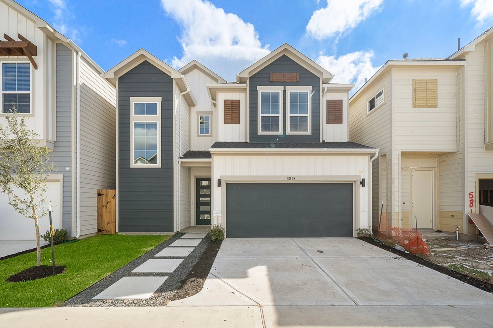 5818 Highland Sky Ln, Houston, TX 77091 - photo 1
