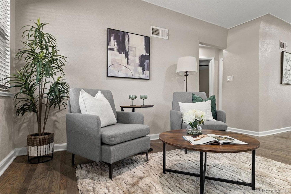 Under Contract $599,900