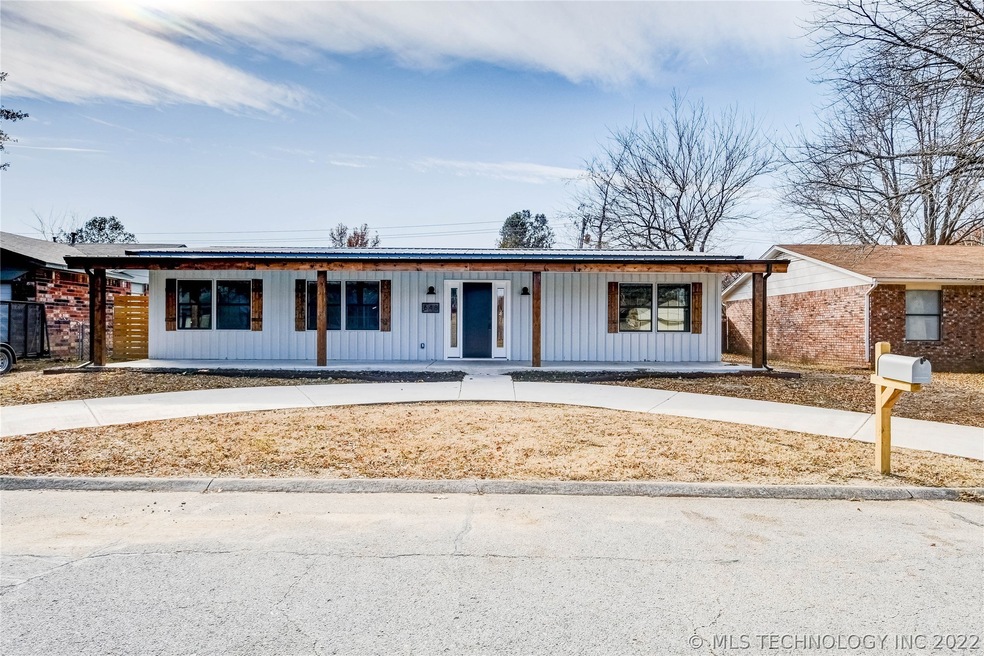 648 E 135th Place, Glenpool, OK 74033 - photo 1