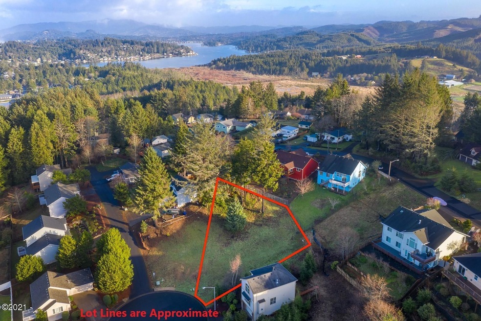 1959 SE 19th St, Lincoln City, OR 97367 - photo 1