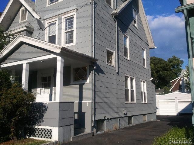 159 Grove St unit 2, Stamford, CT 06901 - photo 1