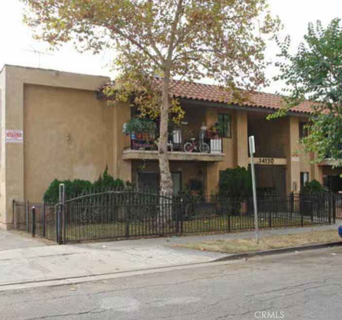 14134 Delano St, Los Angeles, CA 91401 - photo 1