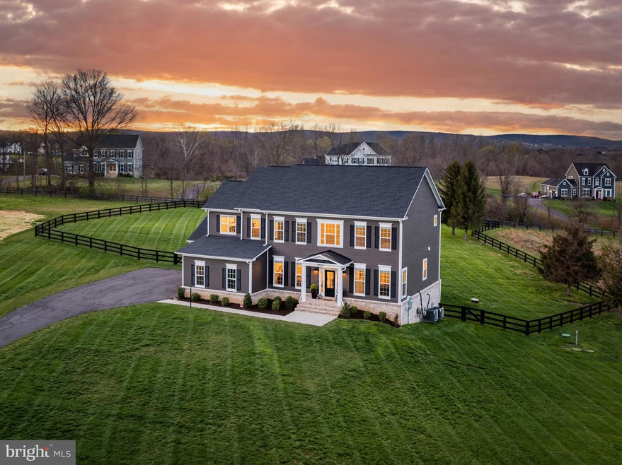 19135 Partridge Crossing Ct, Purcellville, VA 20132 - photo 1