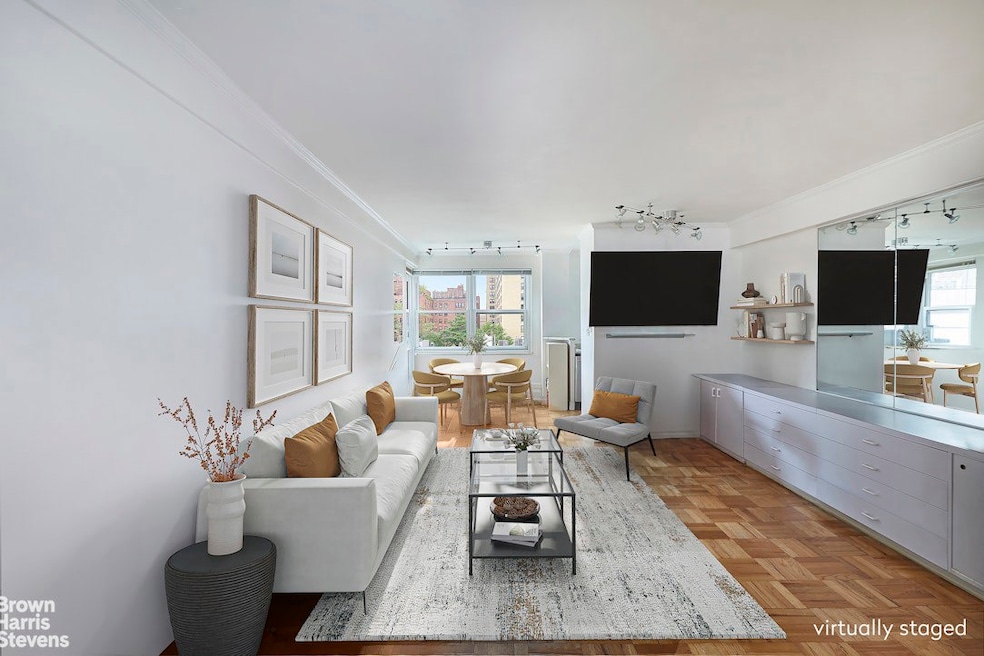 315 E 69th St unit 7G, New York, NY 10021 - photo 1