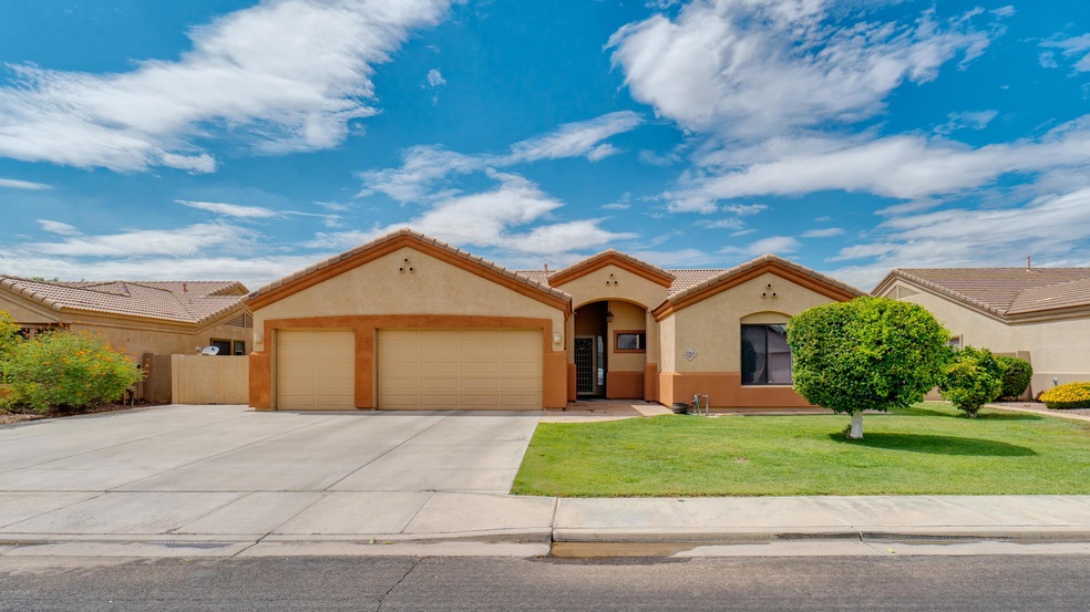 2966 E Grandview St, Mesa, AZ 85213 - photo 1