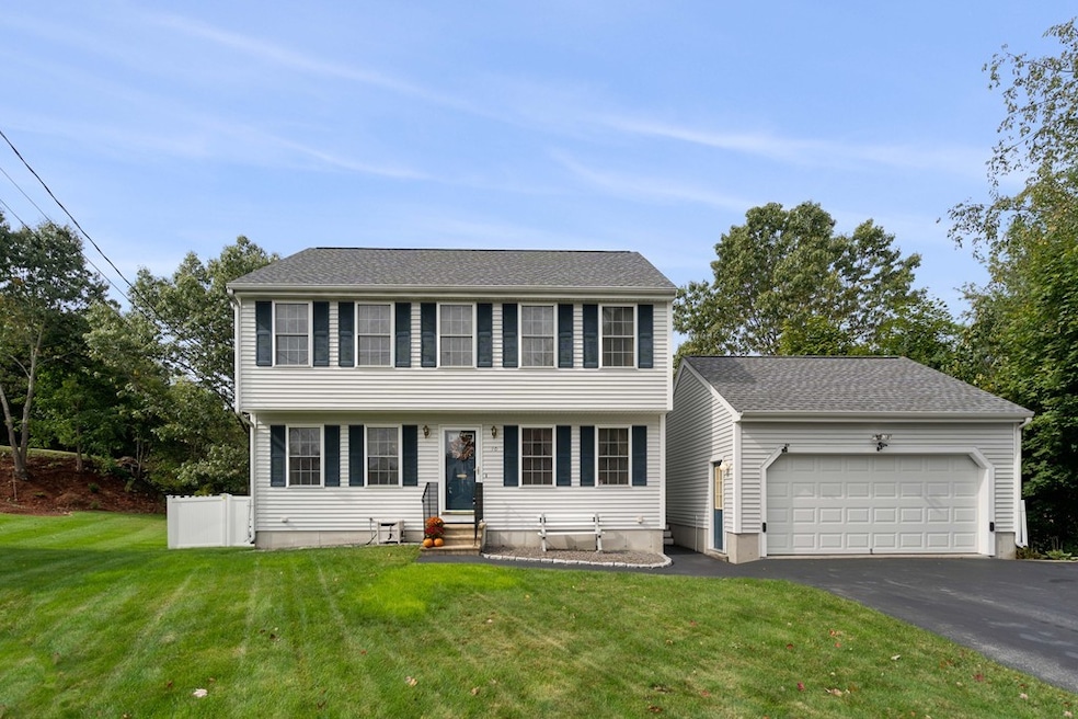 10 Whittemore Place, Nashua, NH 03064 - photo 1