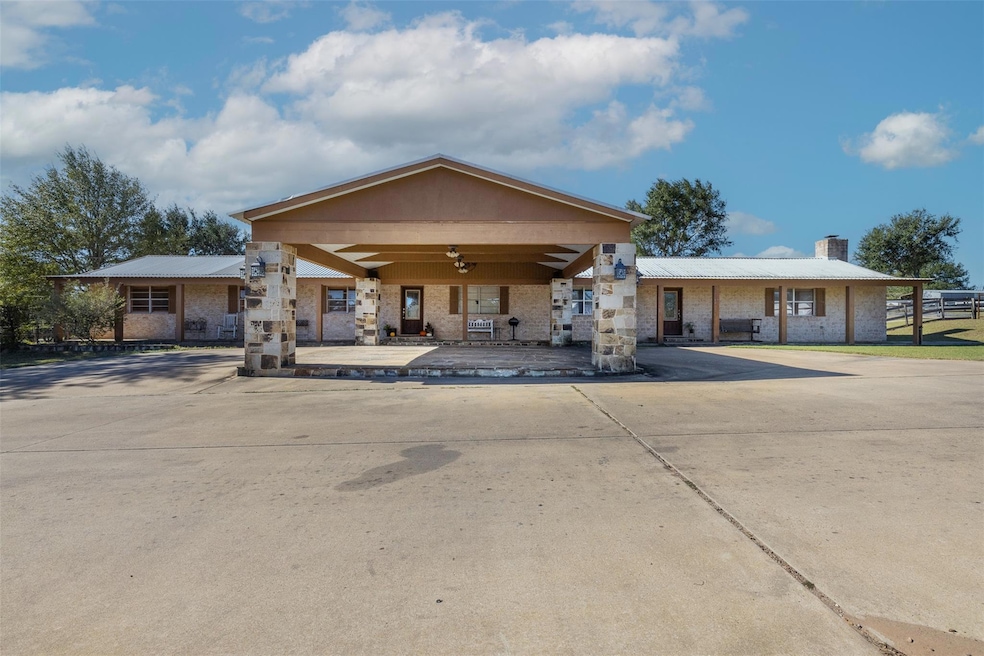 1611 Koy Rd, Bellville, TX 77418 - photo 1