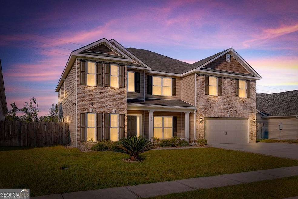 231 Chestnut Dr, Brunswick, GA 31523 - photo 1