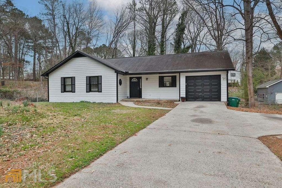 715 Ludlow Ln, Lawrenceville, GA 30044 - photo 1