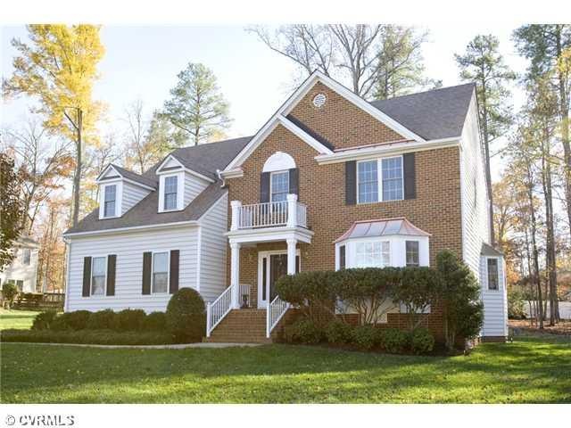Exterior Front - Welcome Home to 13507 Riverbelle 