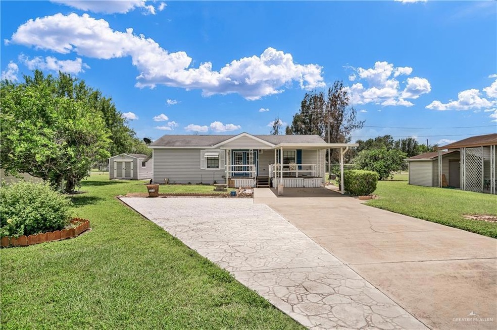 420 Olivia Dr, Alamo, TX 78516 - photo 1