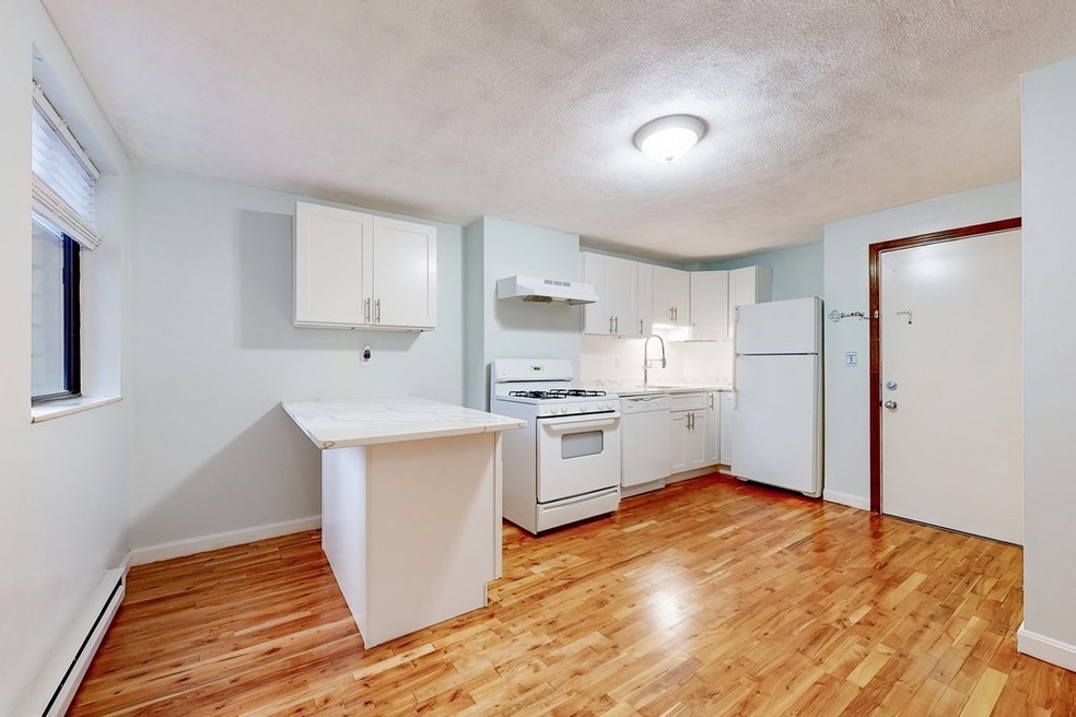 71 Lubec St unit 4, Boston, MA 02128 - photo 1