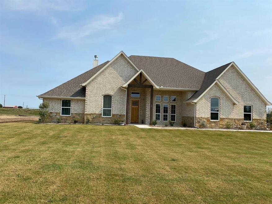 2011 Perkins Ln, Weatherford, TX 76088 - photo 1