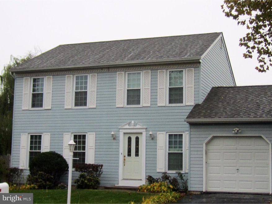 210 Abbey Dr, Royersford, PA 19468 - photo 1