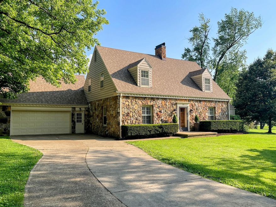 610 E Dorris Ave, Mountain Grove, MO 65711 - photo 1