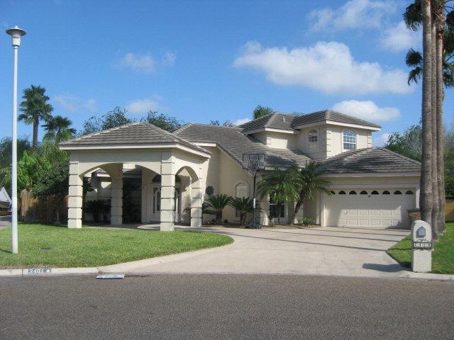 2401 Garza St, Edinburg, TX 78539 - photo 1