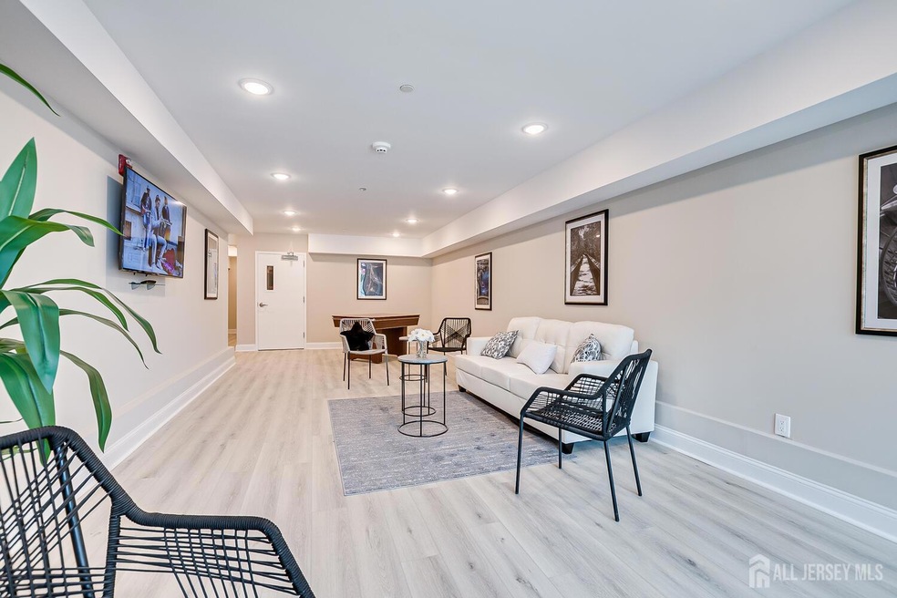 21 Station Place unit 202, Metuchen, NJ 08840 - photo 1