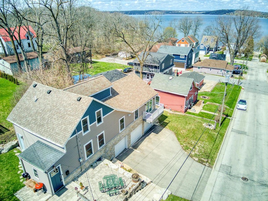 131 Maple Ave