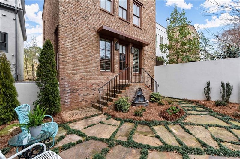 Welcome Home- 123 Hubbard Road