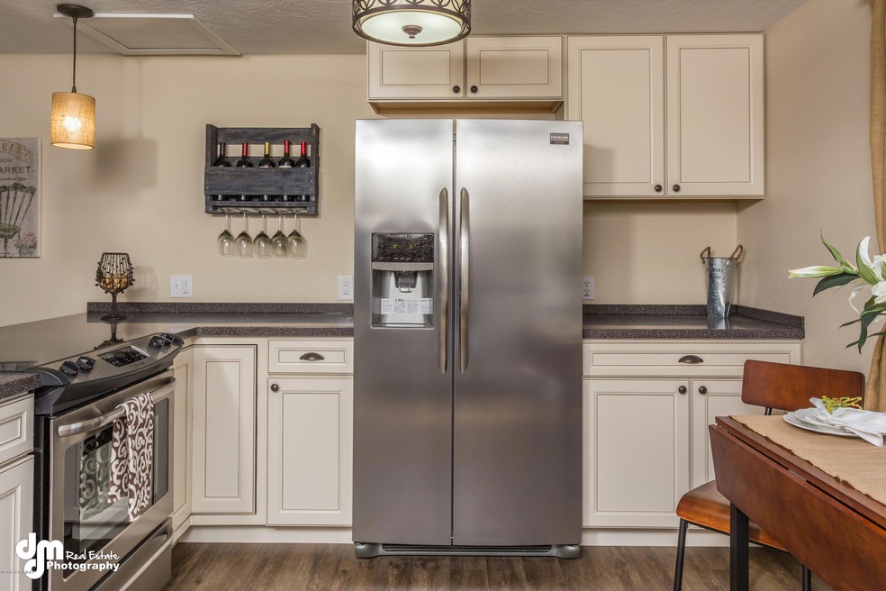 Kitchen 7686-FULL