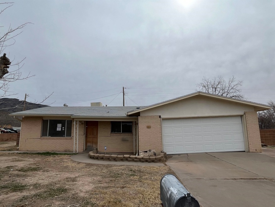 1310 Scenic Dr, Alamogordo, NM 88310 - photo 1