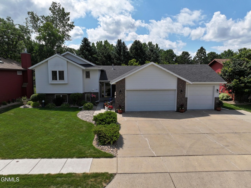 Pending $449,900