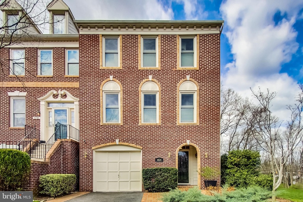 6824 Mclean Province Cir, Falls Church, VA 22043 - photo 1