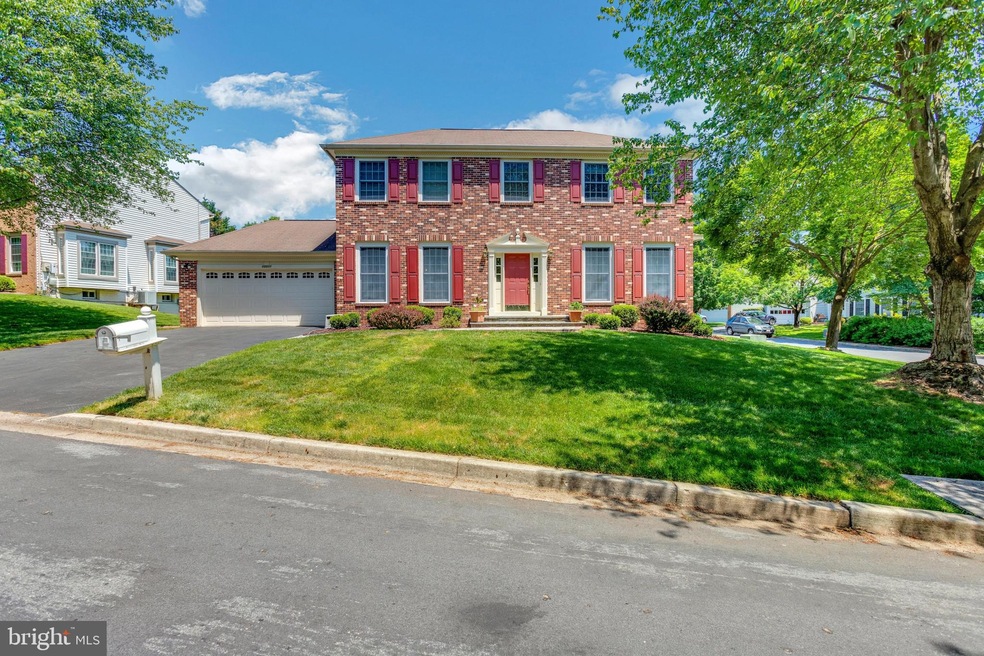 12331 Quince Valley Dr, North Potomac, MD 20878 - photo 1