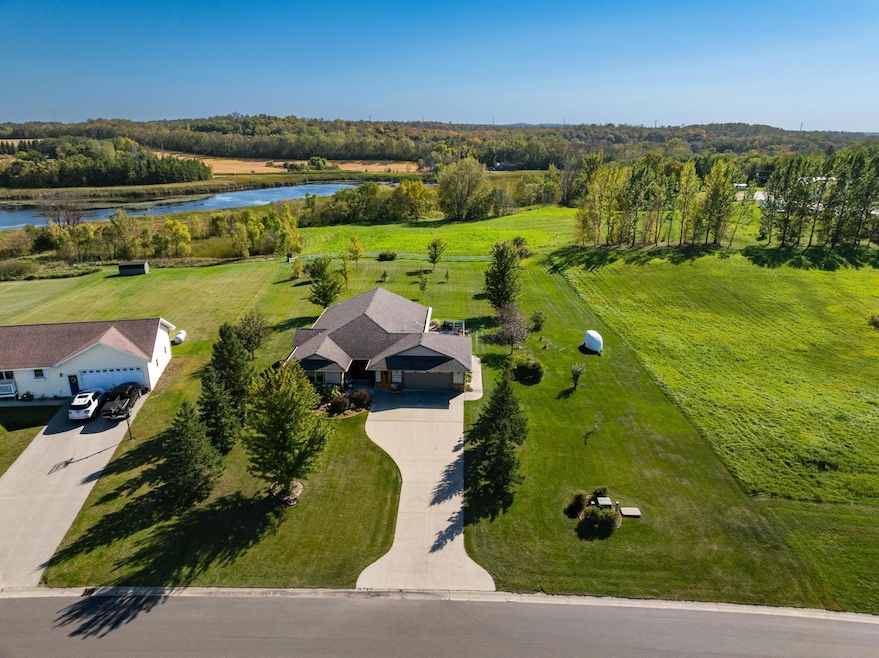 For Sale $400,000 • Co-Listing Agent