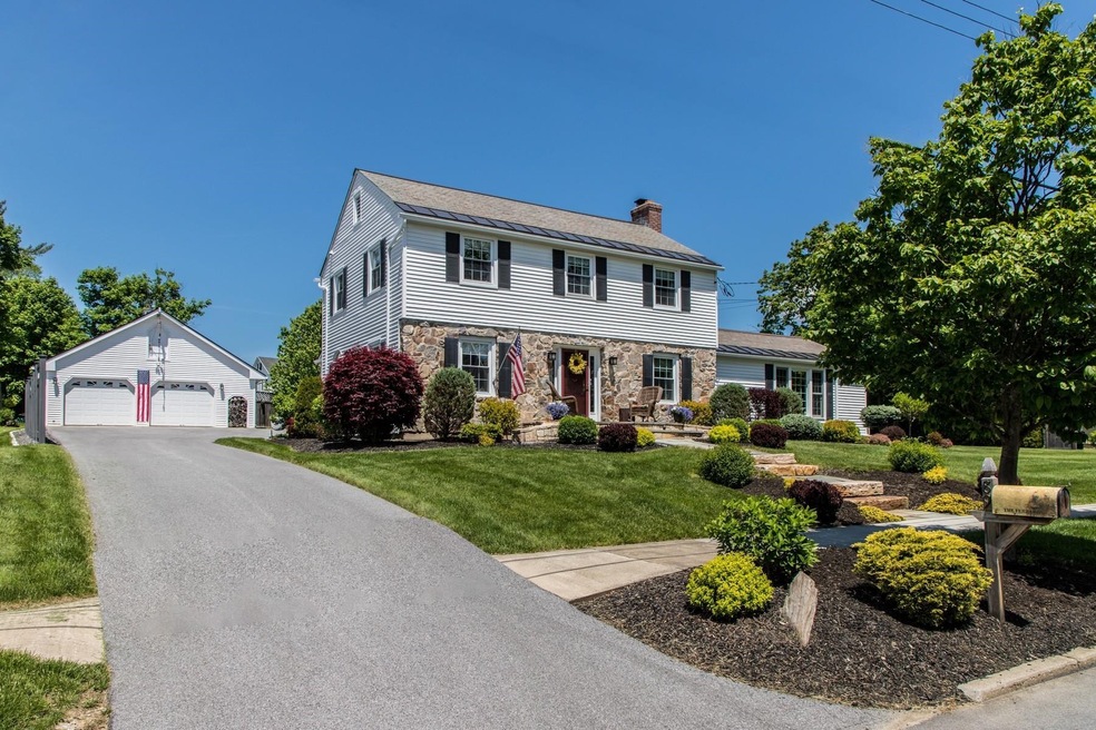 89 Edgerton St, Rutland, VT 05701 - photo 1