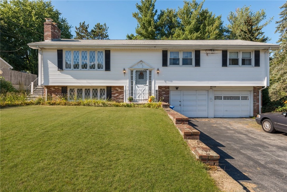 1 Cadoret Dr, Cumberland, RI 02864 - photo 1