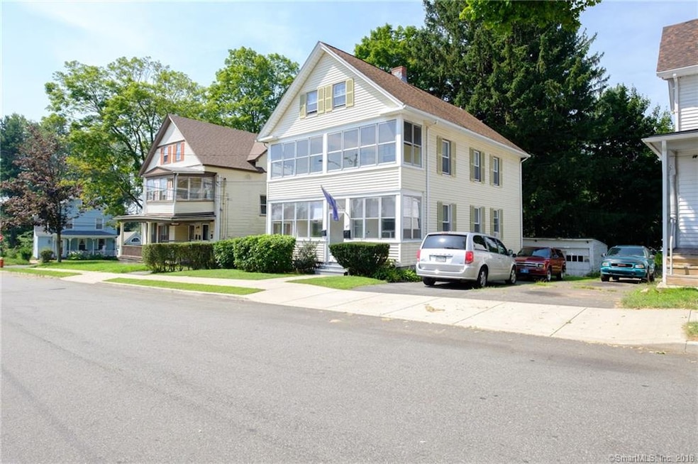 VERY WELL KEPT HOME