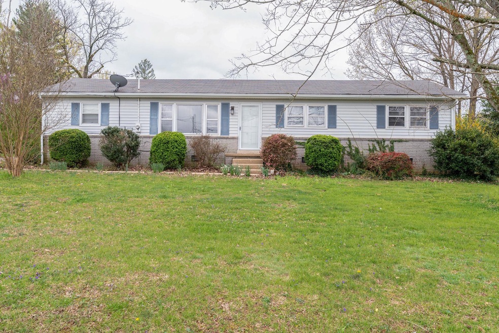 116 Bates St, Shelbyville, TN 37160 - photo 1