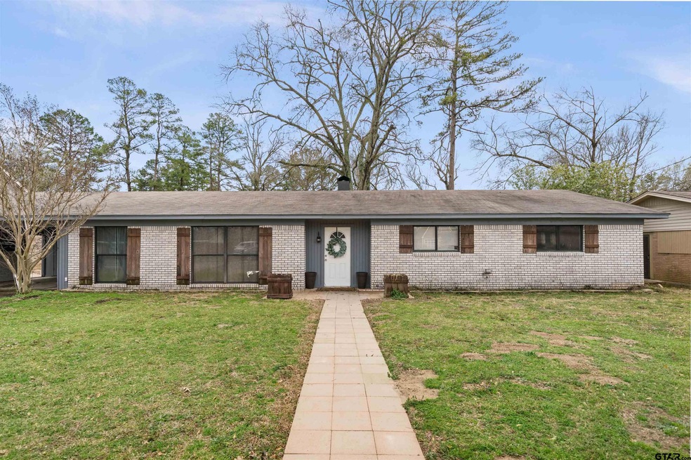 7922 7922 Brookhollow Dr, Tyler, TX 75707 - photo 1