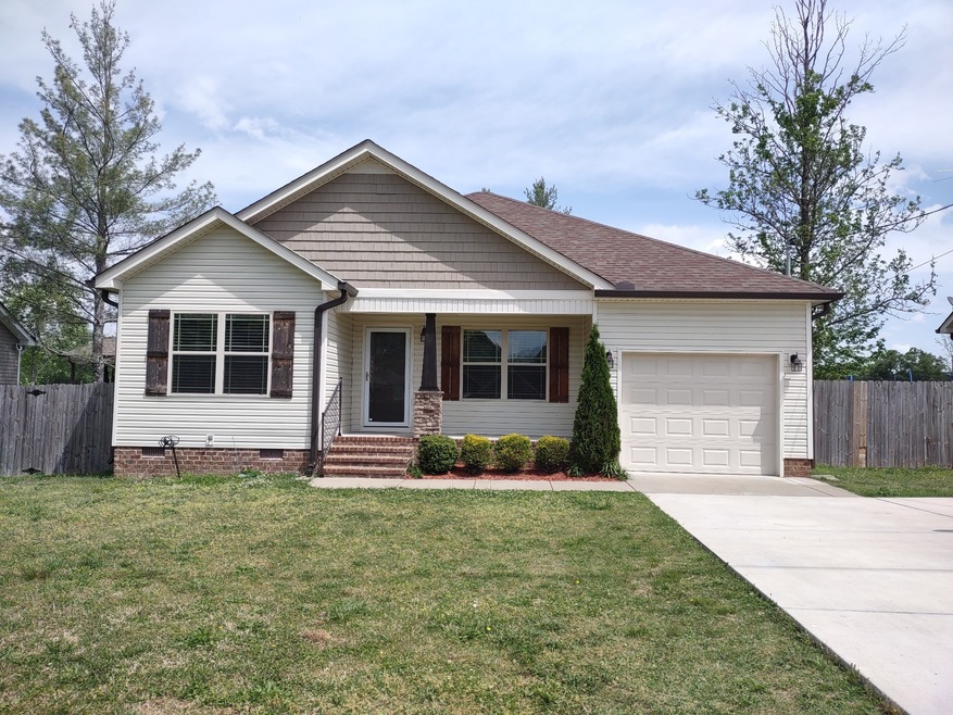 76 Al White Dr, Manchester, TN 37355 - photo 1