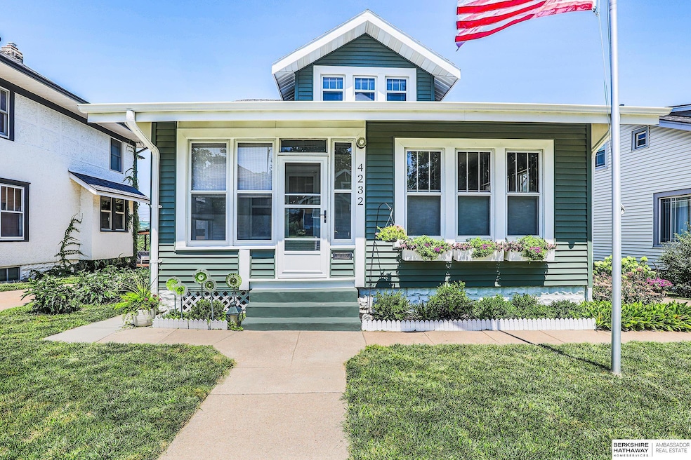 4232 Mason St, Omaha, NE 68105 - photo 1