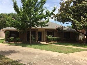 929 Pleasant Valley Cir, Bedford, TX 76021 - photo 1