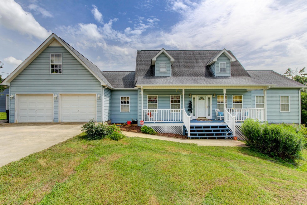 This Lovely New Home Awaits You!