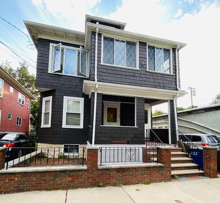 5 Parkdale St unit B, Somerville, MA 02143 - photo 1