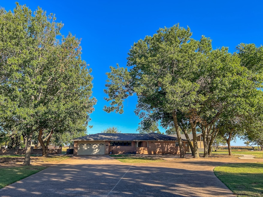 7900 Red River Rd, Byers, TX 76357 - photo 1