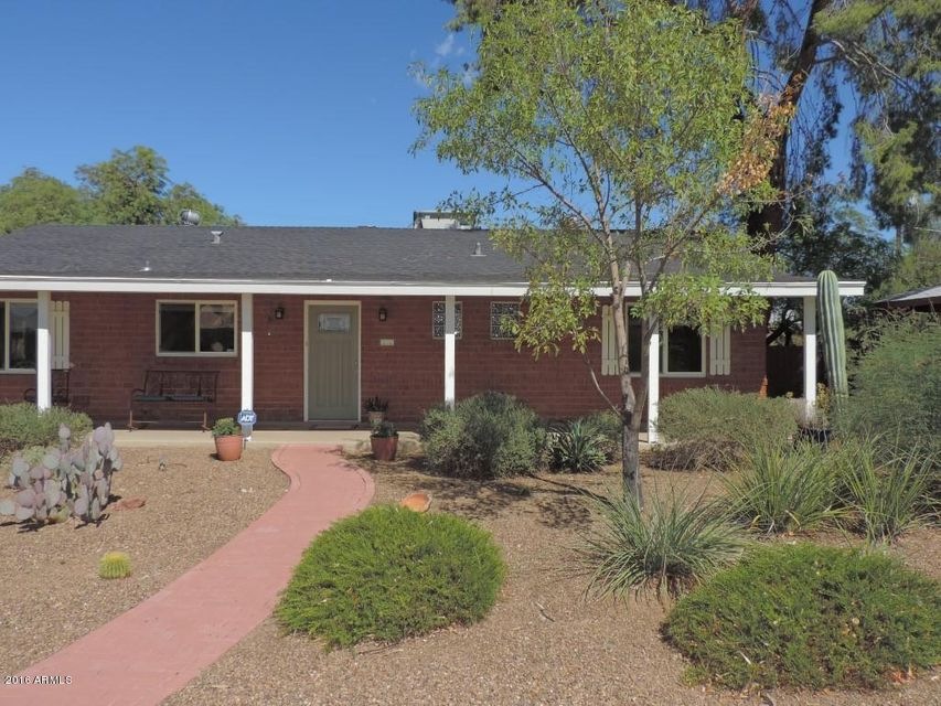 4014 E Montecito
