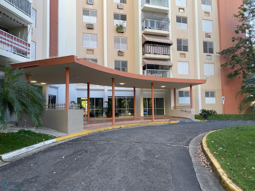 15-N Condominio Concordia Gardens I unit Torre I, San Juan, PR 00924 - photo 1