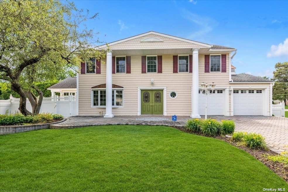 Sold $850,000 • Co-Listing Agent